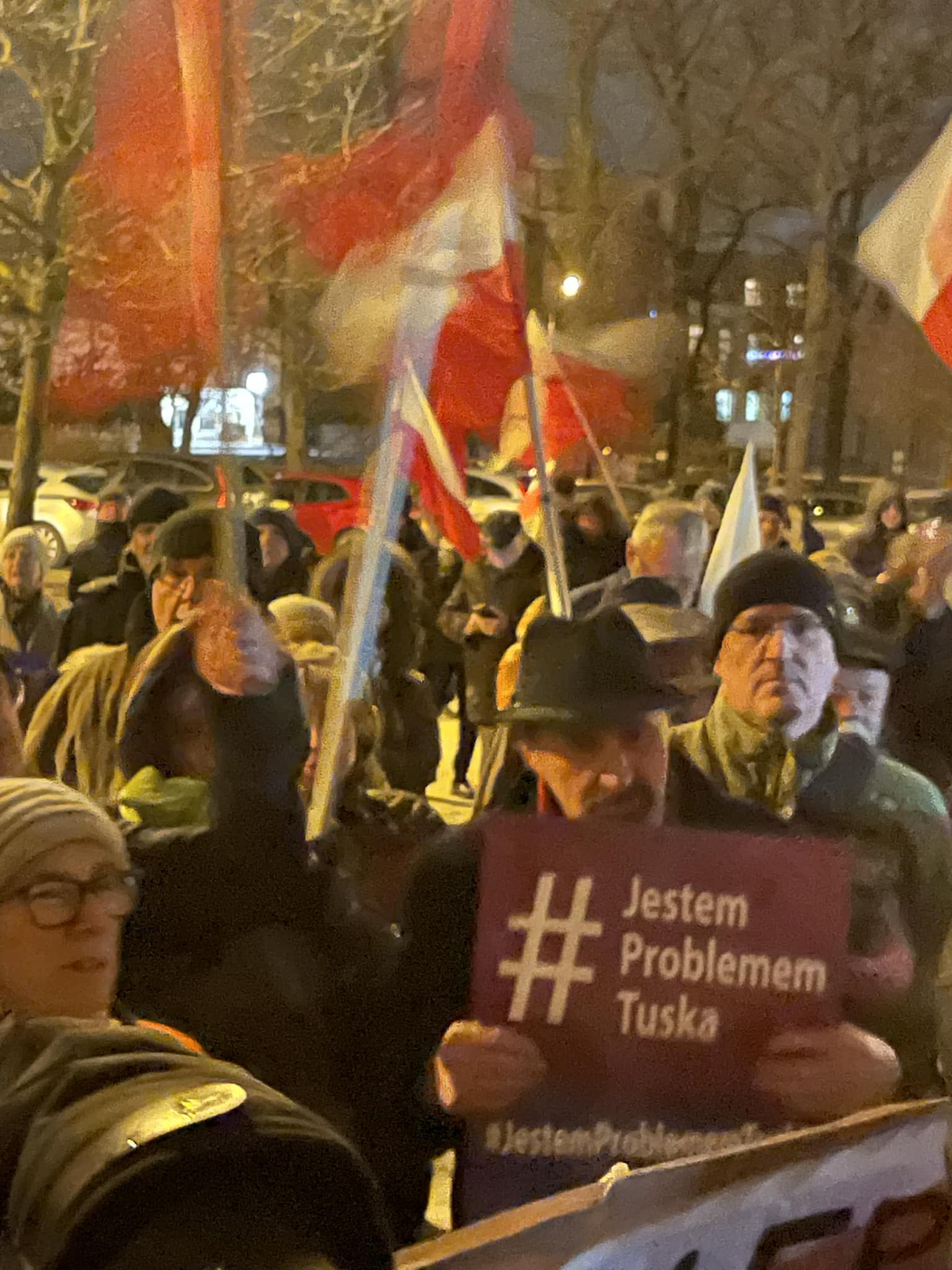 protest przed urzędem wojewódzkim - Bartłomiej Wróblewski