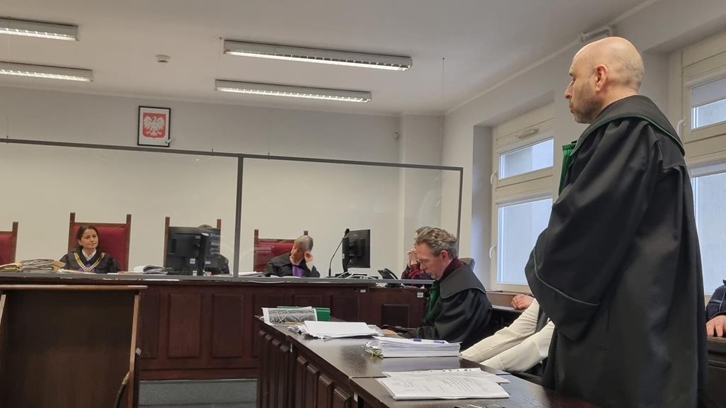 potrącenie policjanta w dąbrówce proces - Magdalena Konieczna  - Radio Poznań