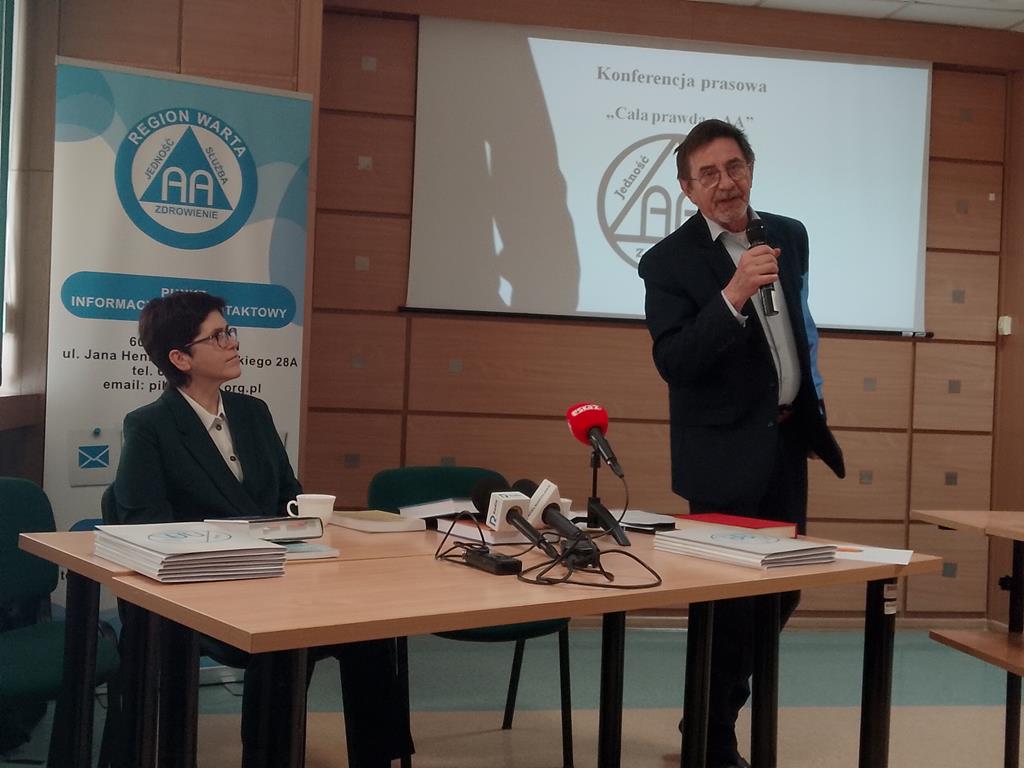 50-lecie Wspólnoty Anonimowych Alkoholików w Polsce aa - Michalina Maciaszek  - Radio Poznań