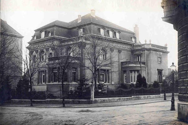 radio poznań budynek historia radia  - Archiwum prywatne 