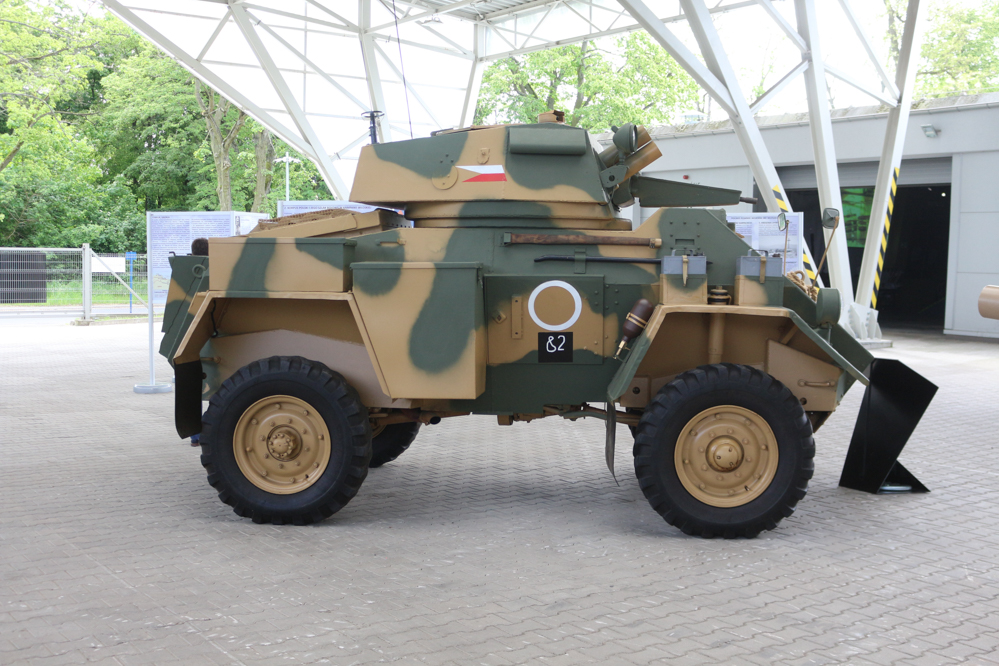 czerwone maki pod monte casino wystawa poznań - Leon Bielewicz  - Radio Poznań