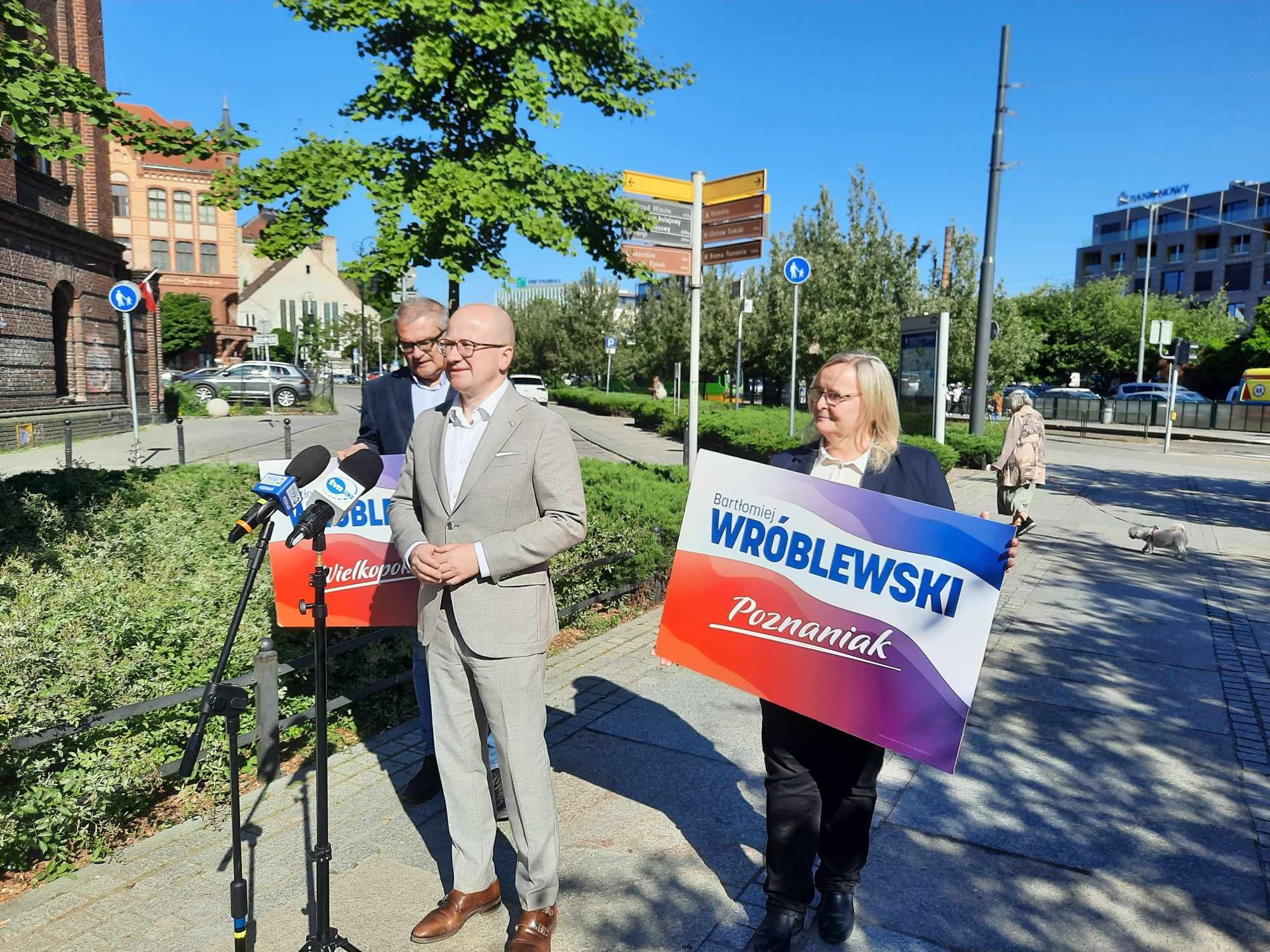 bartłomiej wróblewski  - Adam Michalkiewicz  - Radio Poznań