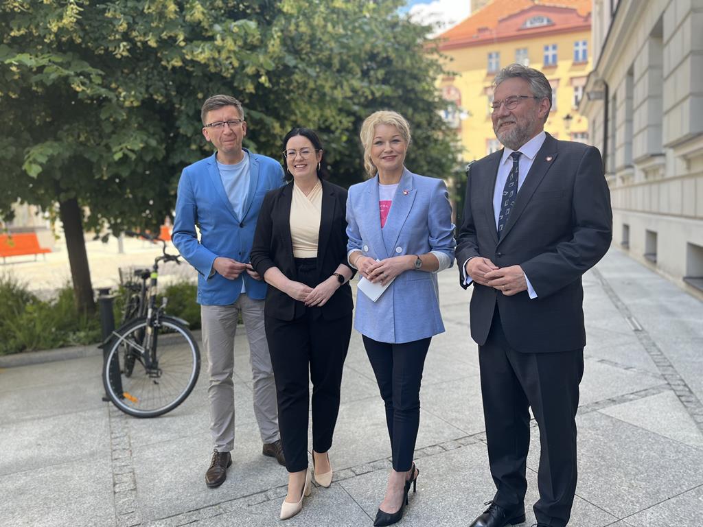 Karolina Pawliczak - Danuta Synkiewicz  - Radio Poznań