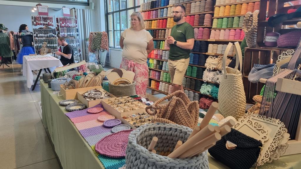 Targi Włóczki i Akcesoriów Dziewiarskich - Magdalena Konieczna  - Radio Poznań