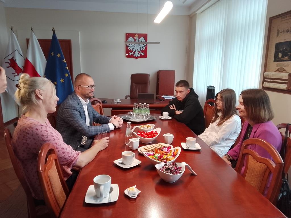 rodzeństwo z turku uratowało kobietę - Michalina Maciaszek  - Radio Poznań