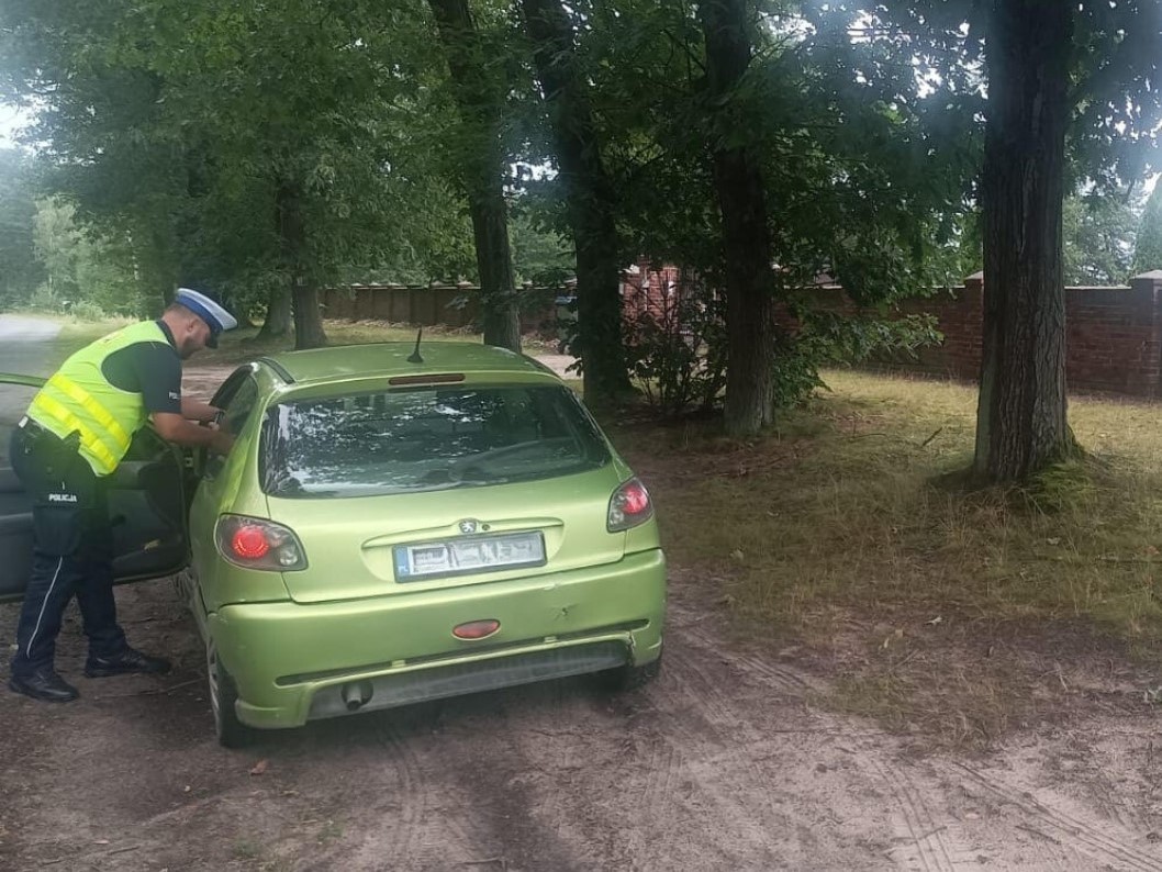 pijany kierowca ludwikowo - KPP Ostrów Wlkp.