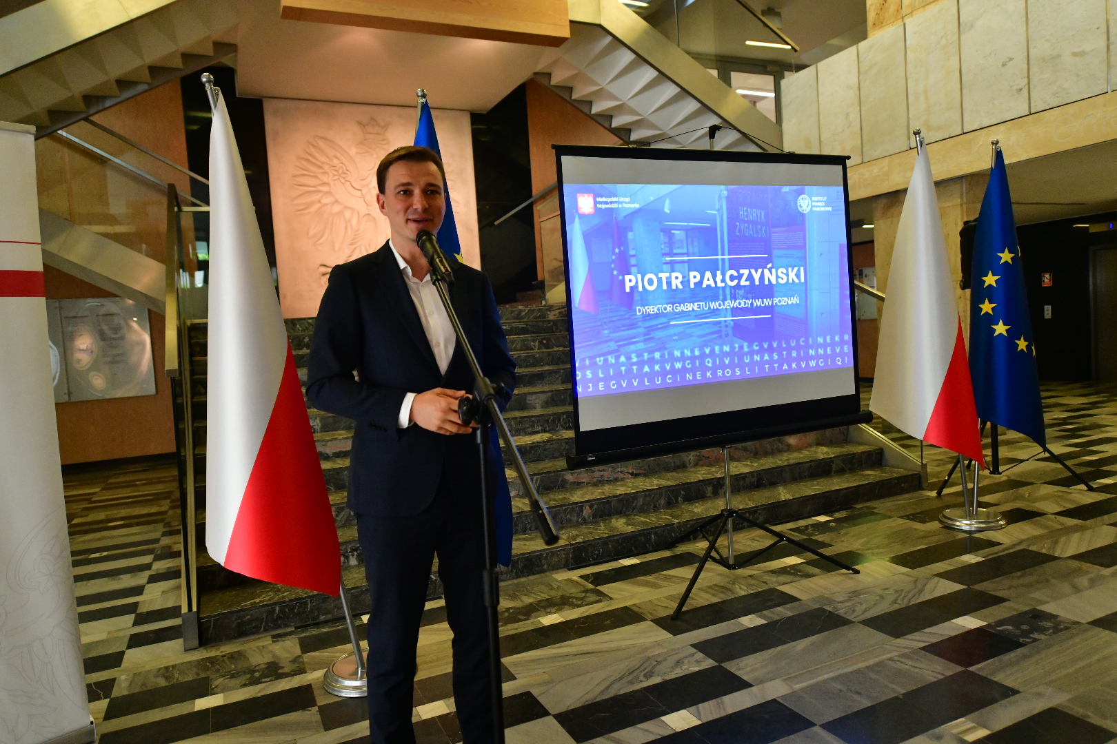 wystawa złamanie szyfru enigmy szyfr enigmy enigma - Wojtek Wardejn - Radio Poznań