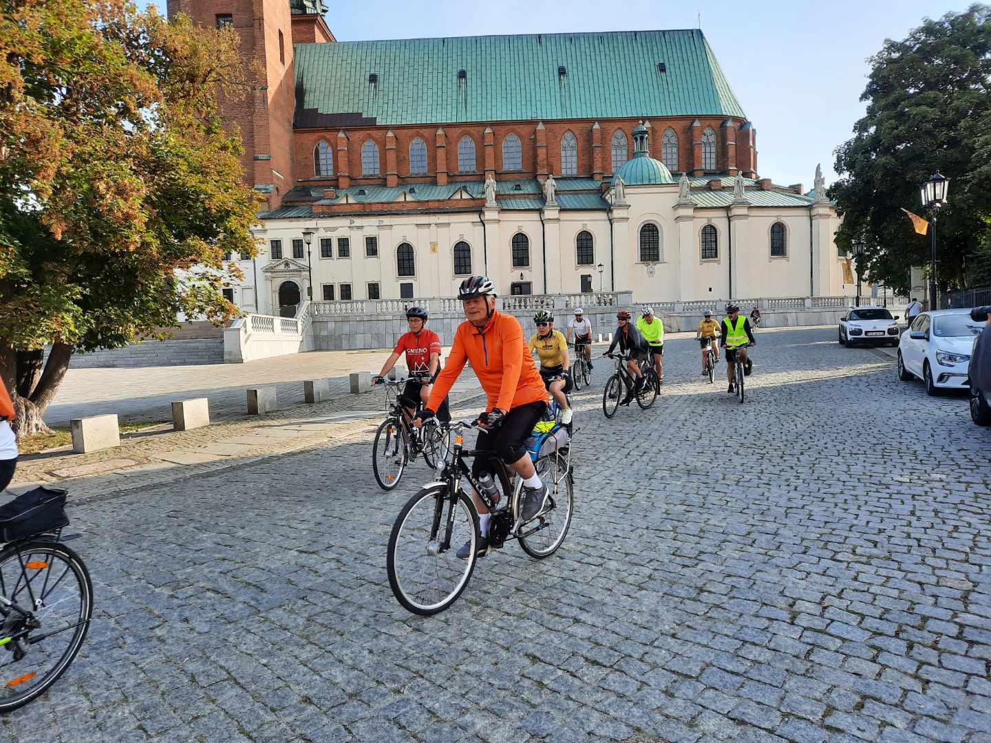 Pielgrzymka rowerowa Gniezno - Wojtek Wardejn - Radio Poznań
