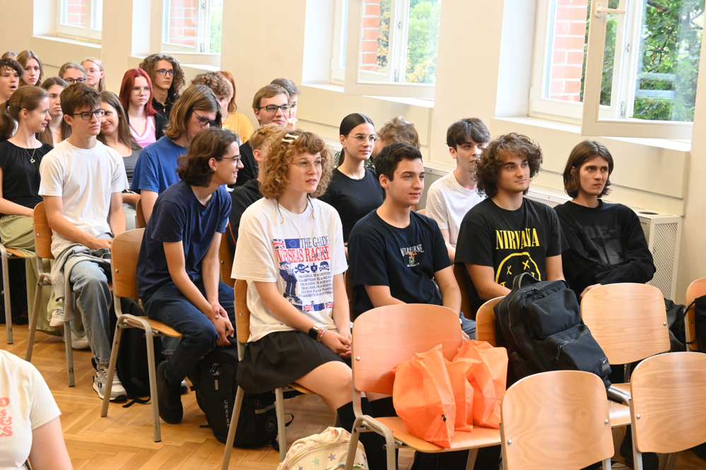 licealiści test kompetencji cyfrowych - Leon Bielewicz - Radio Poznań