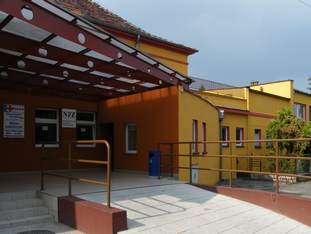 Szpitalik dziecięcy - Ostrów - Jarosław Wardawy