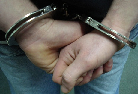 Kajdanki, zatrzymany w Pradze - Policja/Poznań