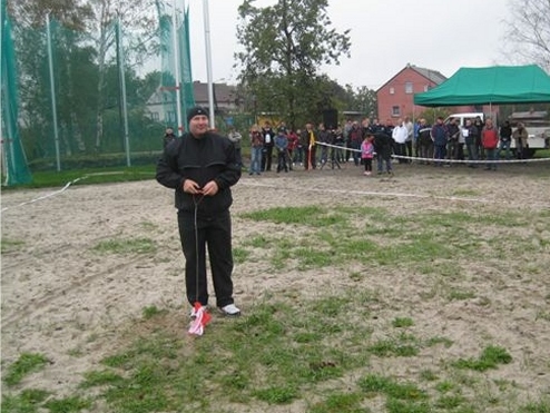 Szymon Ziółkowski - młot - Archiwum Radia Merkury