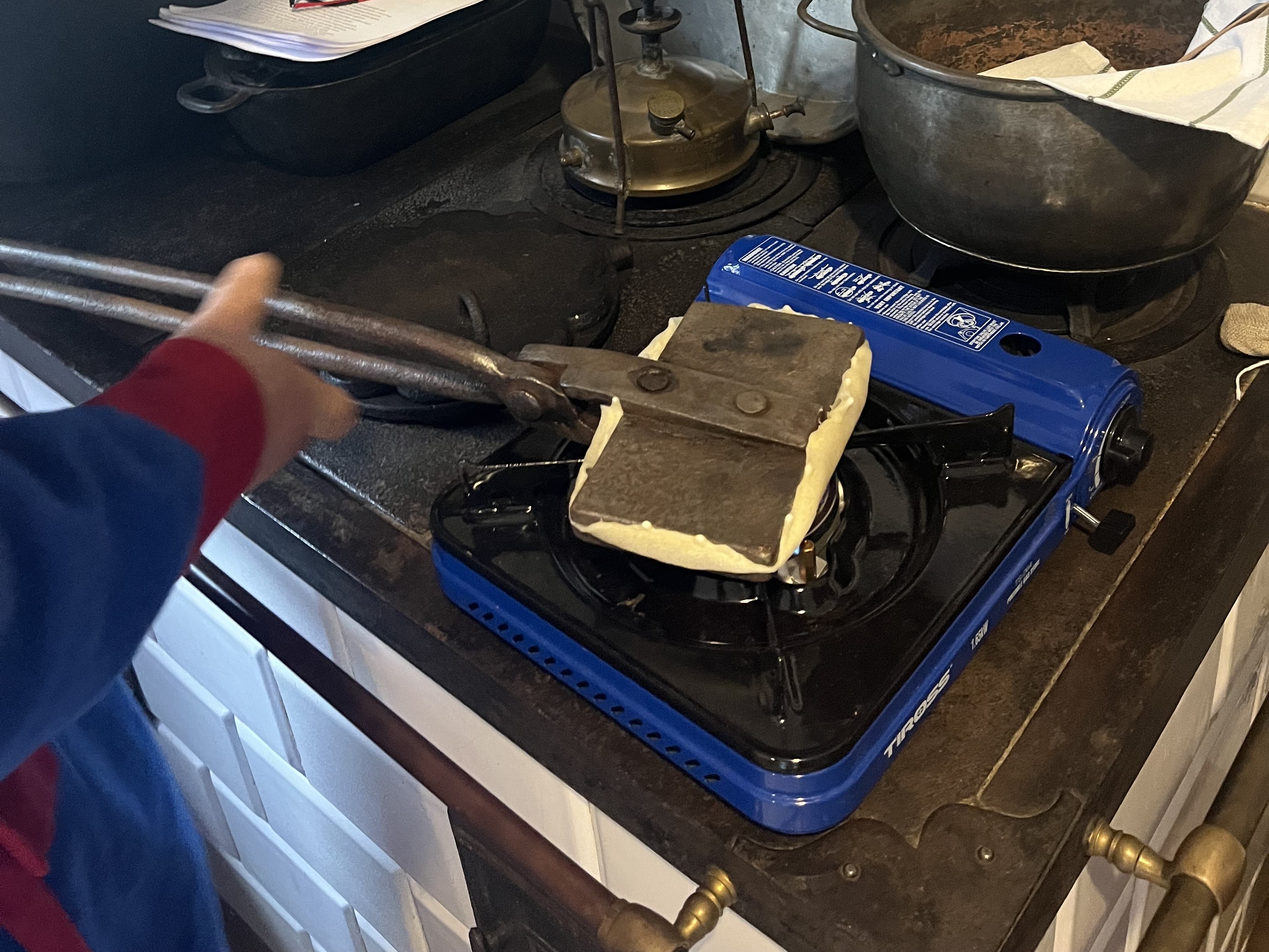 wypiekanie opłatków rusowo - Danuta Synkiewicz