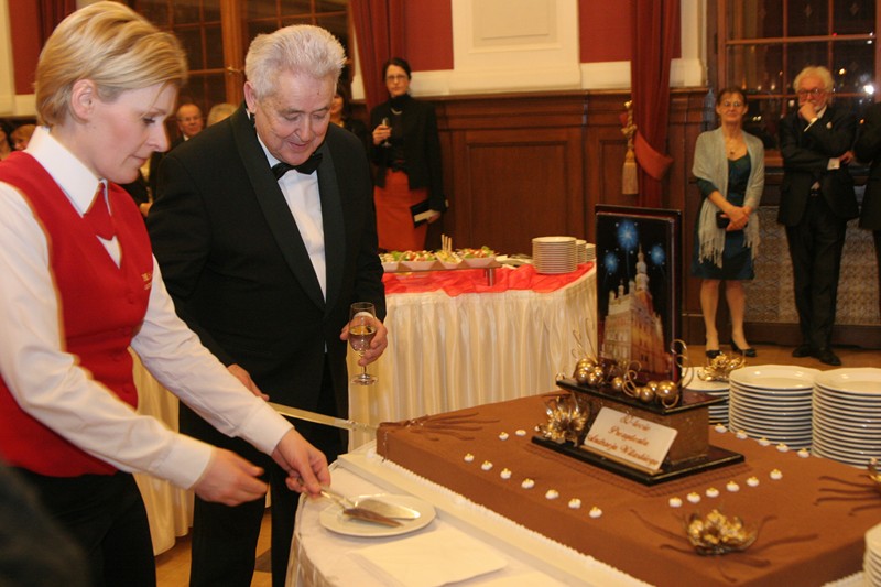 Andrzej Wituski - tort na 80-lecie - Antoni Hoffmann