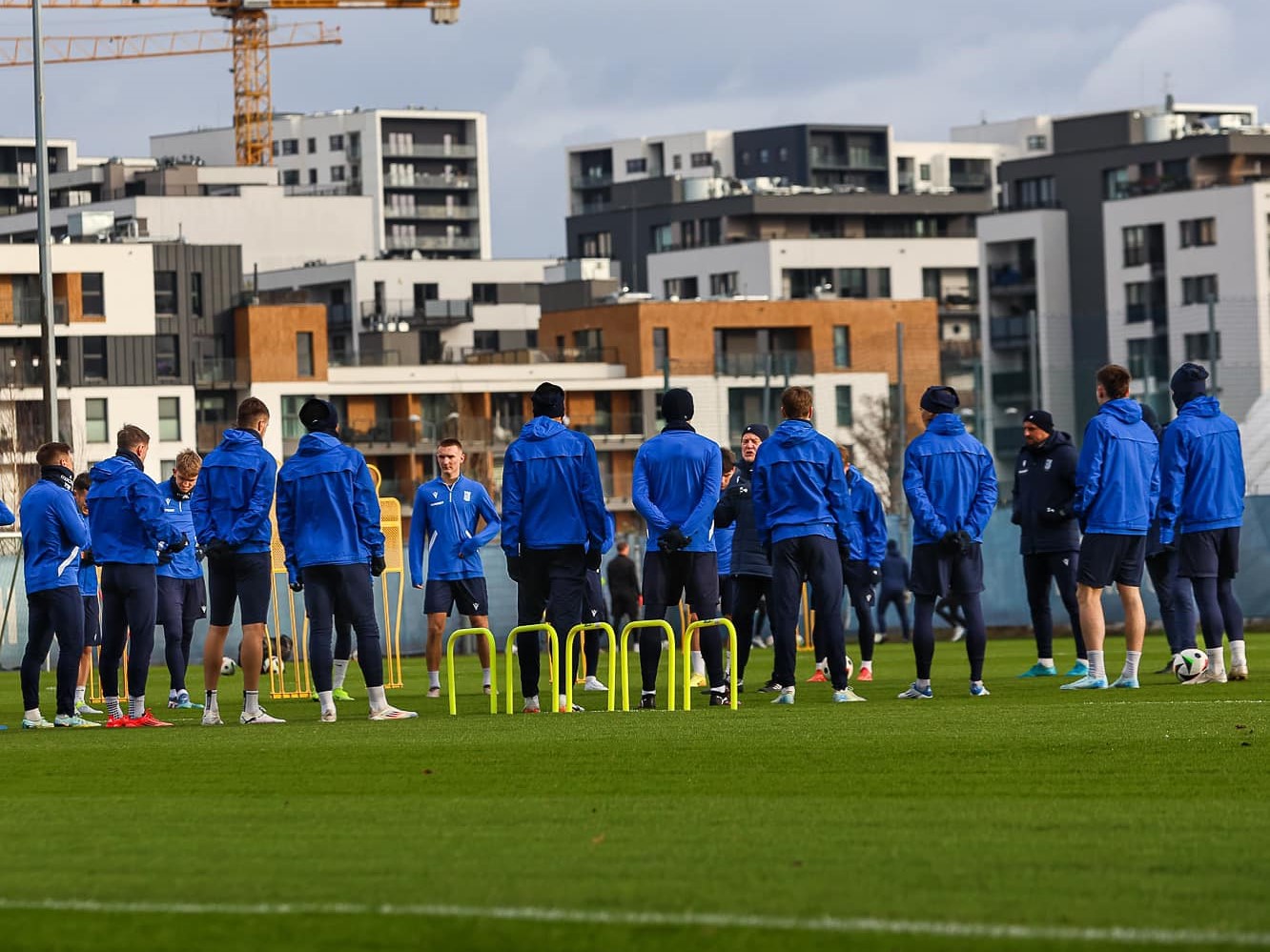 Lech Poznań - Lech Poznań