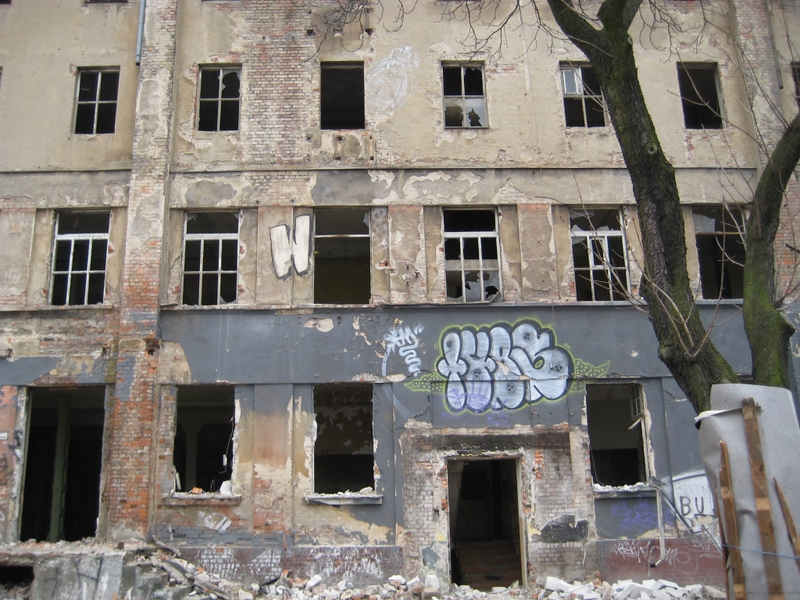 Magazyn mundurów kolejowych - Matyi - Anna Skoczek