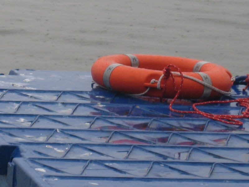 policjanci szkolą się w ratownictwie wodnym 6 - Wojciech Chmielewski