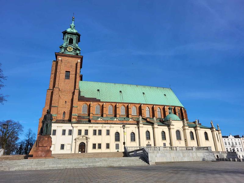 gniezno katedra - Alicja Dec - Radio Poznań