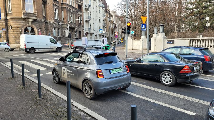 auto kontrola parkowanie - Krzysztof Polasik - Radio Poznań