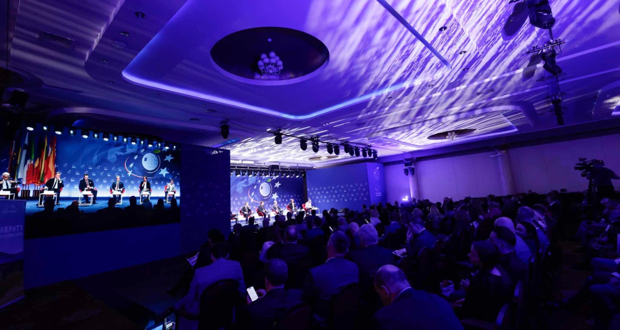 kongres - materiały prasowe