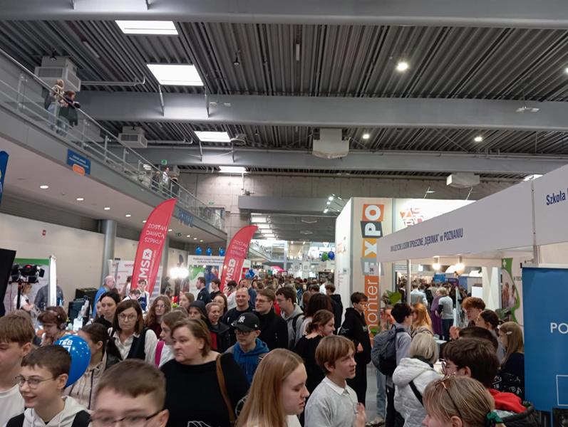 targi edukacyjne - Szymon Majchrzak - Radio Poznań