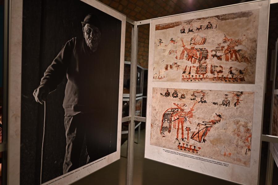 malowidła majowie gwatemala - Wojtek Wardejn - Radio Poznań