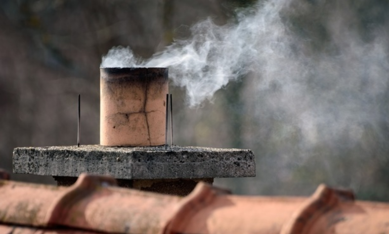 komin kopciuch czyste powietrze dym - umostrow.pl