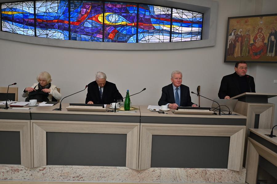 rada społeczna arcybiskup - Wojtek Wardejn - Radio Poznań