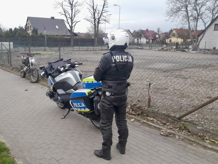 piła uciekinier motocykl - KPP Piła