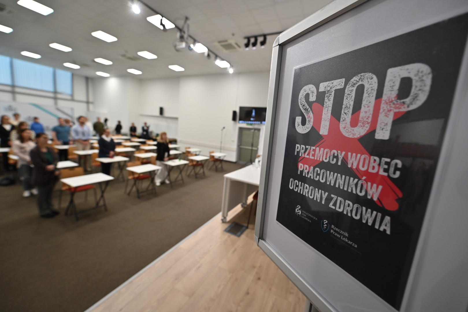 minuta ciszy dla zamordowanego lekarza z krakowa  - Wojtek Wardejn - Radio Poznań