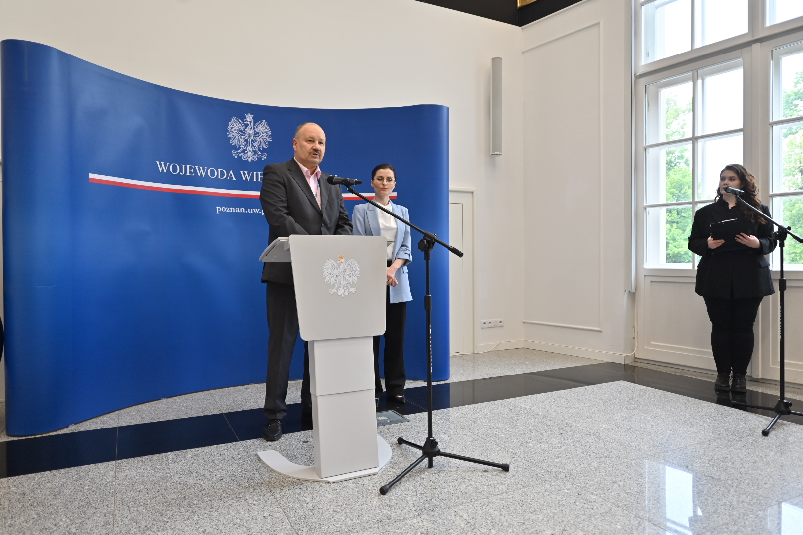 agata sobczyk wojewoda dariusz dymek urząd wojewódzki szkolenia - Wojtek Wardejn - Radio Poznań