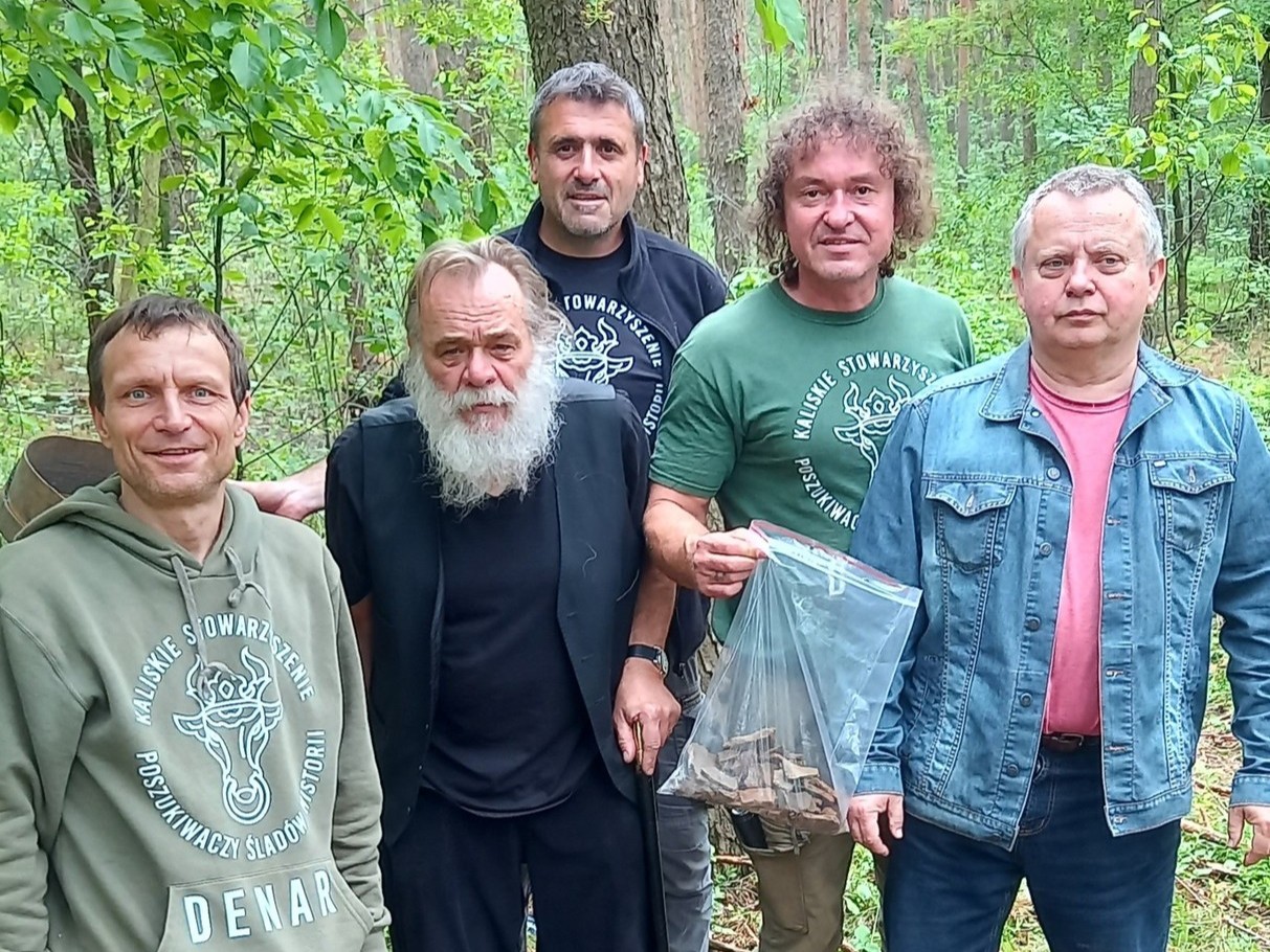 Archeologia - DENAR Kalisz - Stowarzyszenie Poszukiwaczy Śladów Historii 