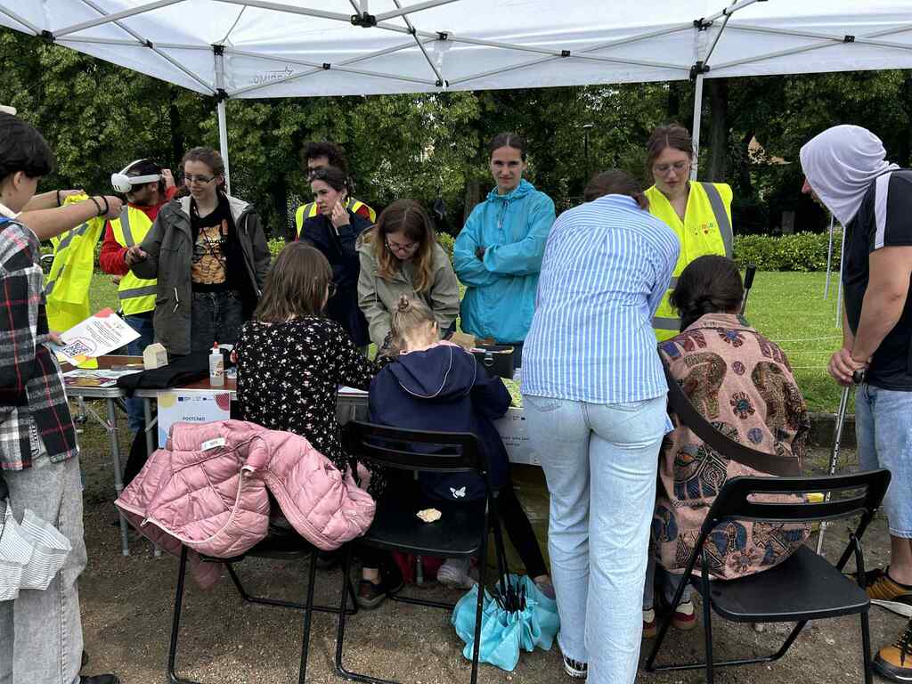 targi wolontariatu poznań - Szymon Majchrzak - Radio Poznań