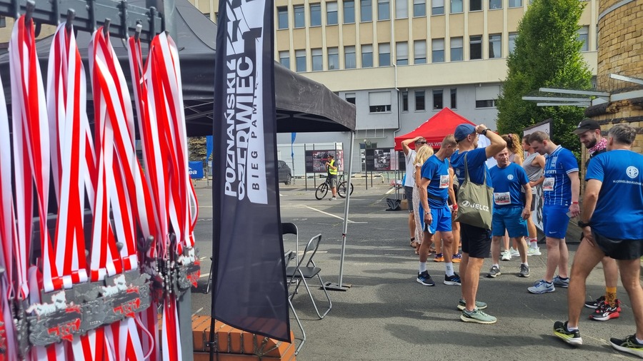 bieg czerwca czerwiec 1956 - Magdalena Konieczna - Radio Poznań