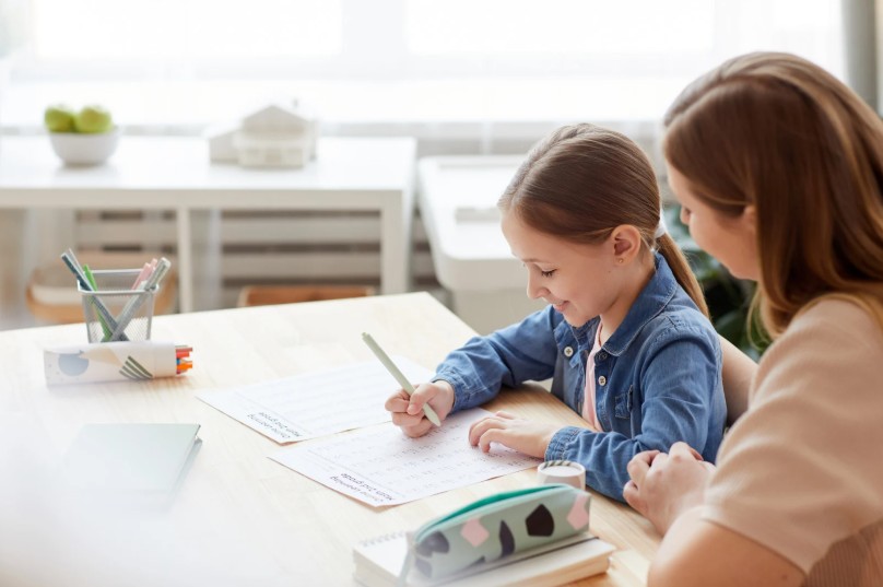 Edukacja domowa - Canva/SeventyFour