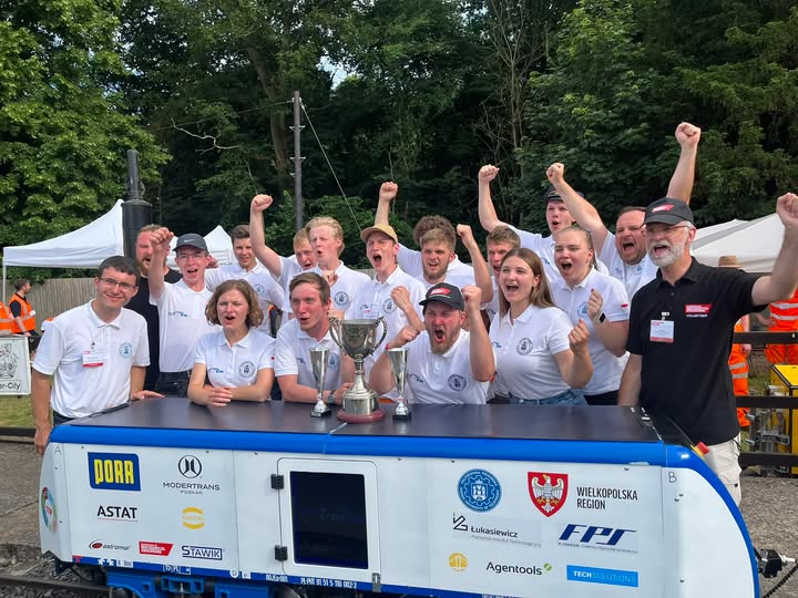 PUTRAIN - PUTrain/facebook