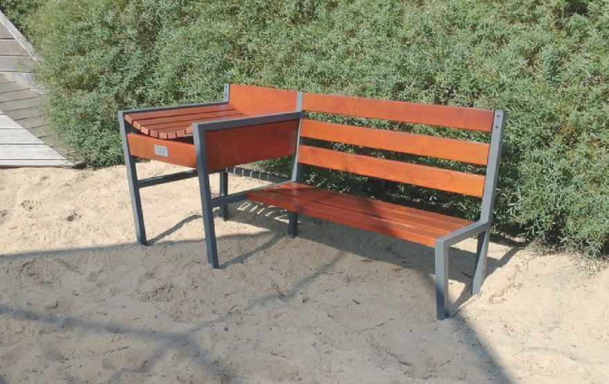 Ławka dla karmiących - UM w Poznaniu