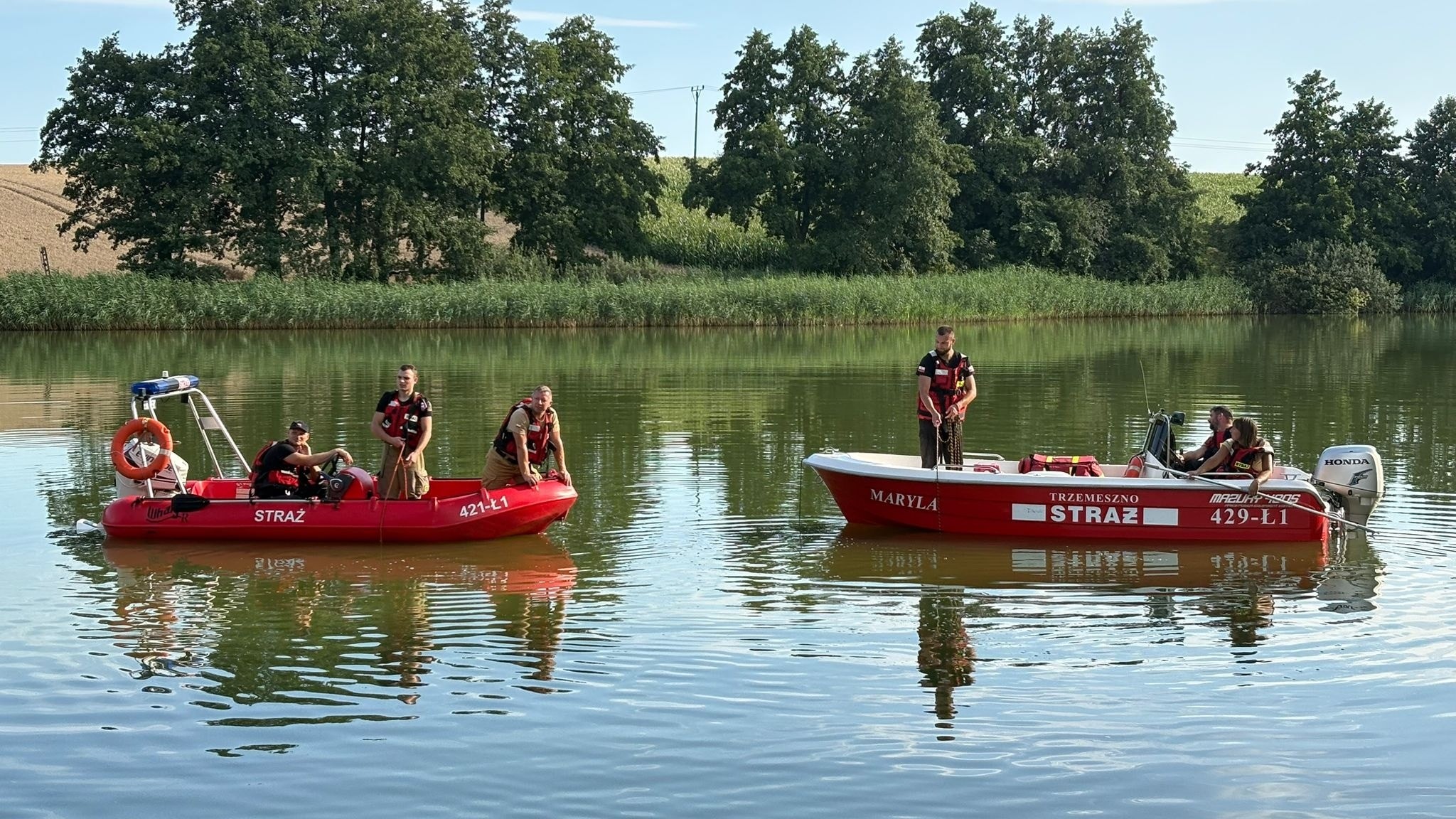 poszukiwania jezioro popielewskie  - Komenda Powiatowa Policji w Gnieźnie 