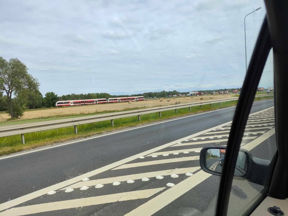 Przejazd strykowo - Motosygnały