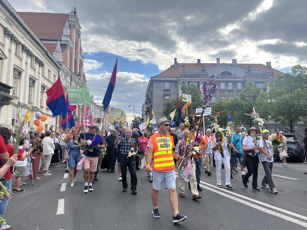 pielgrzymi kalisz powrót pielgrzymki do kalisza  - Danuta Synkiewicz  - Radio Poznań