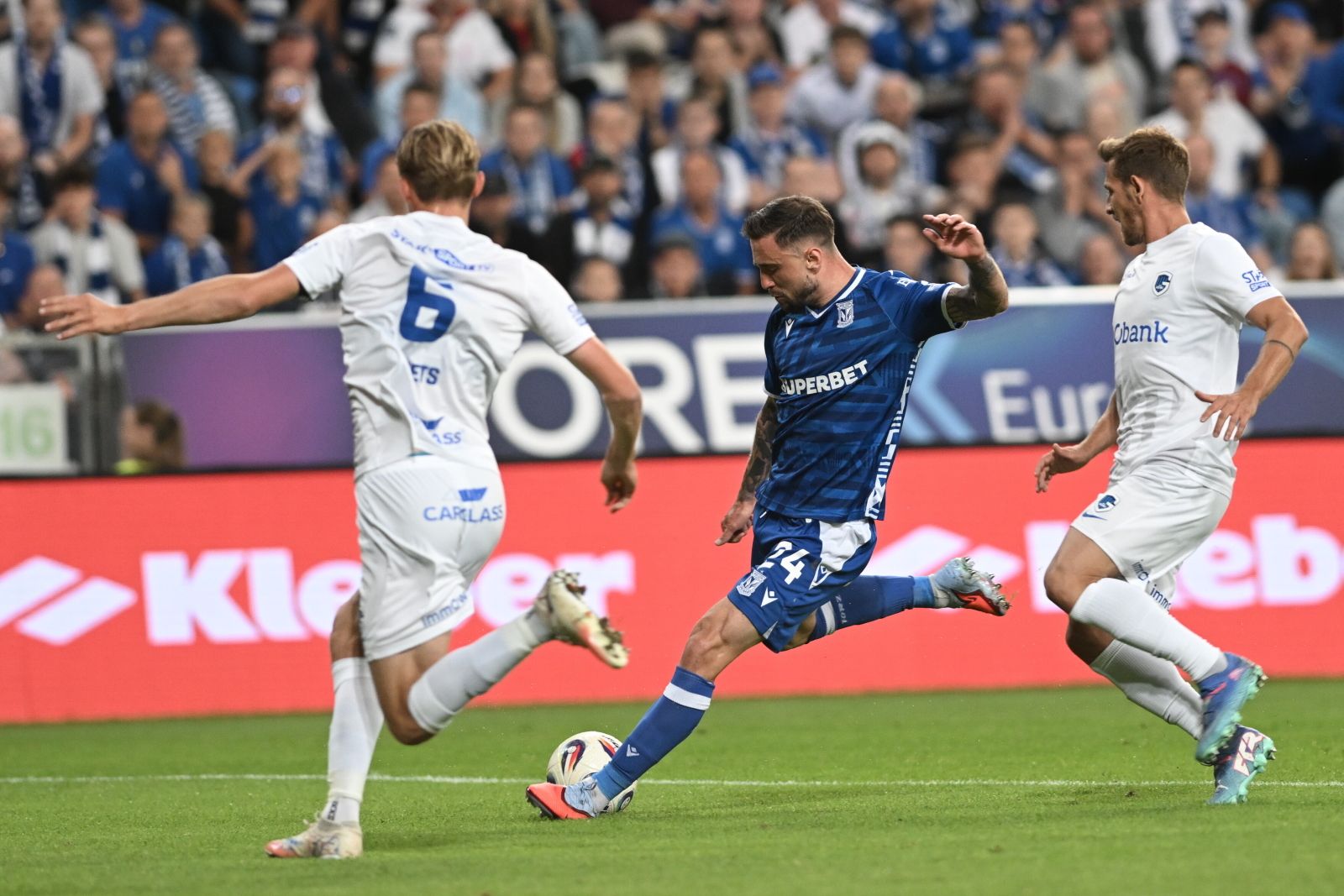 Genk Lech - PAP/Jakub Kaczmarczyk