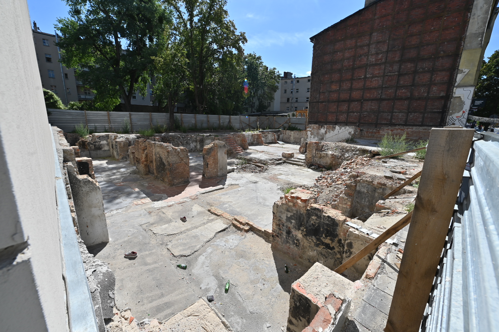 kraszewskiego działka po kamienicy  - Wojtek Wardejn - Radio Poznań