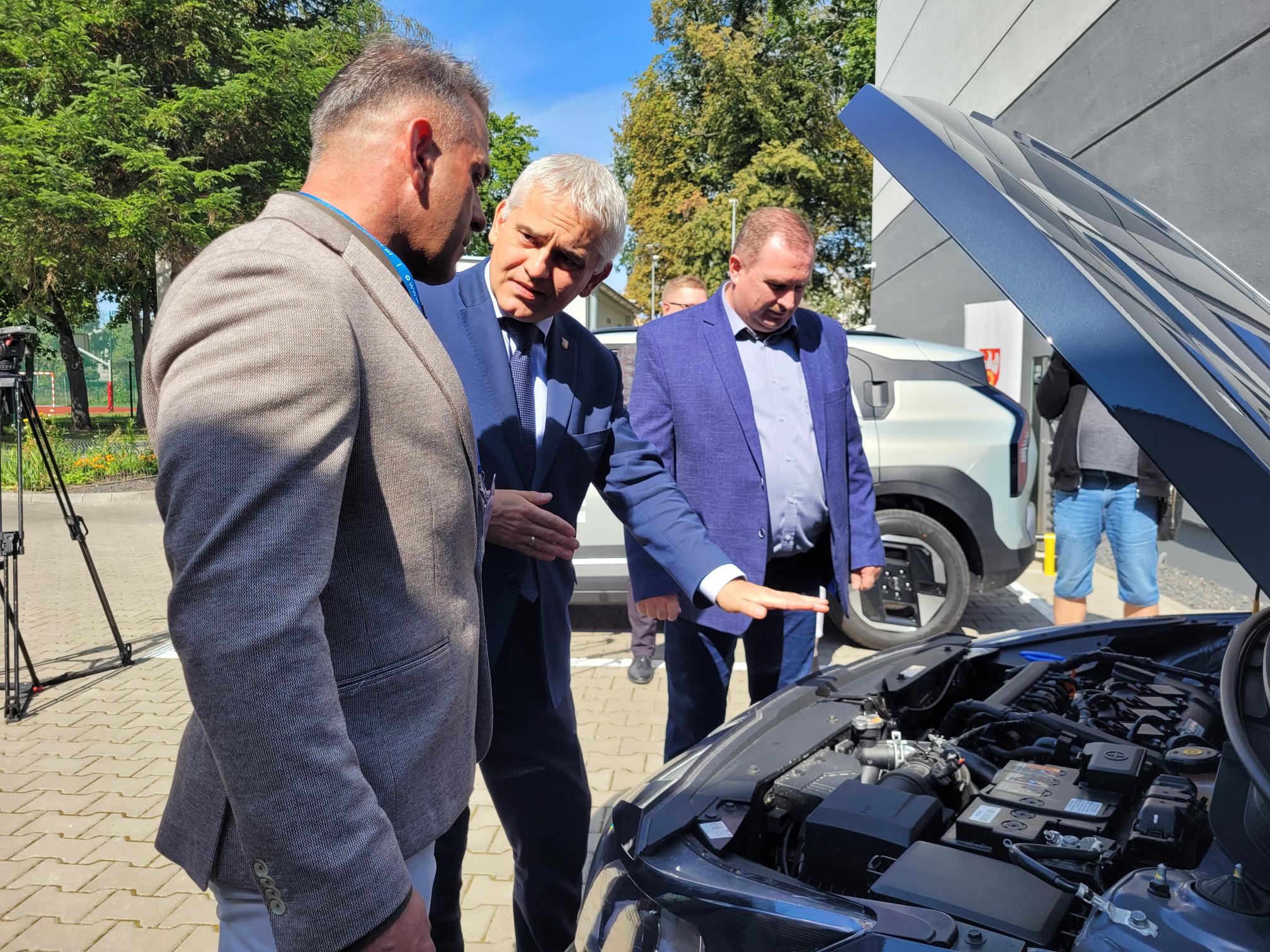 nowe samochody piła - Marek Wolski - Radio Poznań