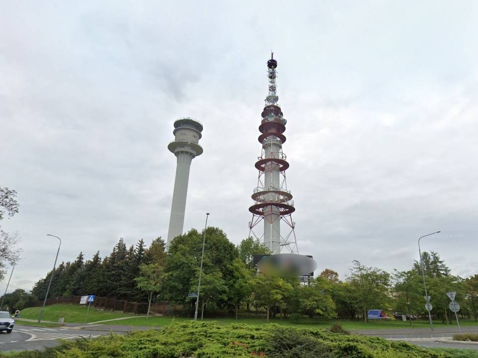 wieża emitel piątkowo - Google Street View