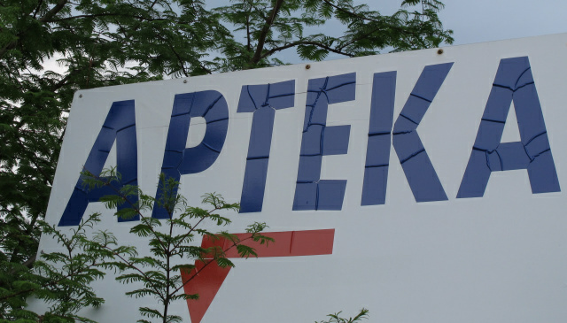 apteka napis - TomFoto