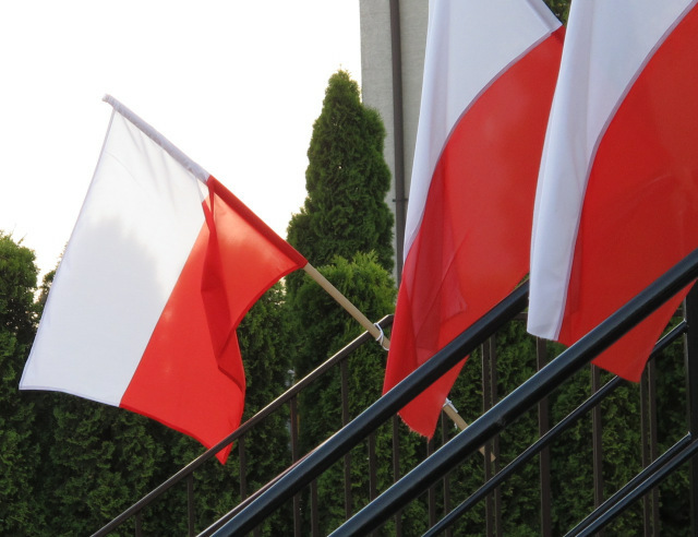 flaga ulica 1 - TomFoto