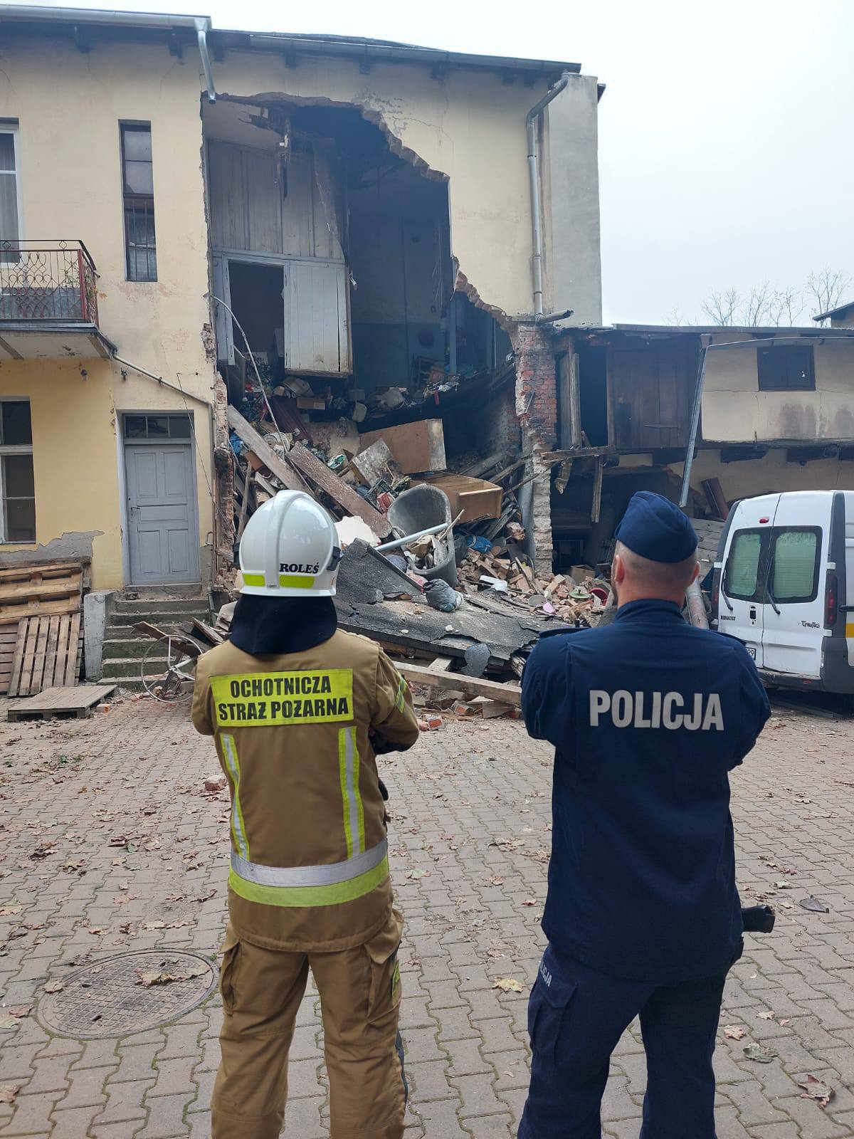 ściana runęła - KPP w Wągrowcu