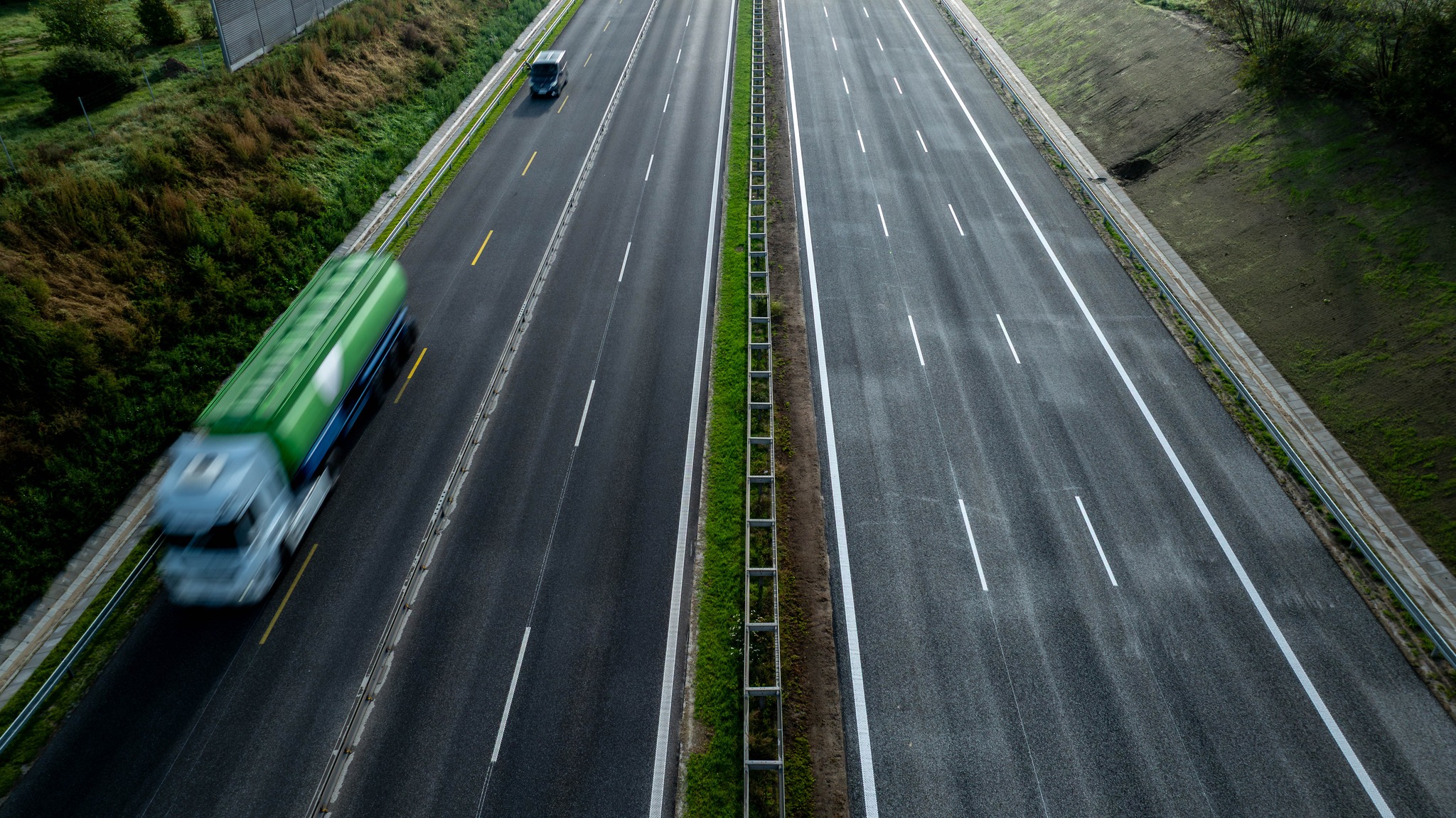 trzy pasy A2 - Autostrada Wielkopolska