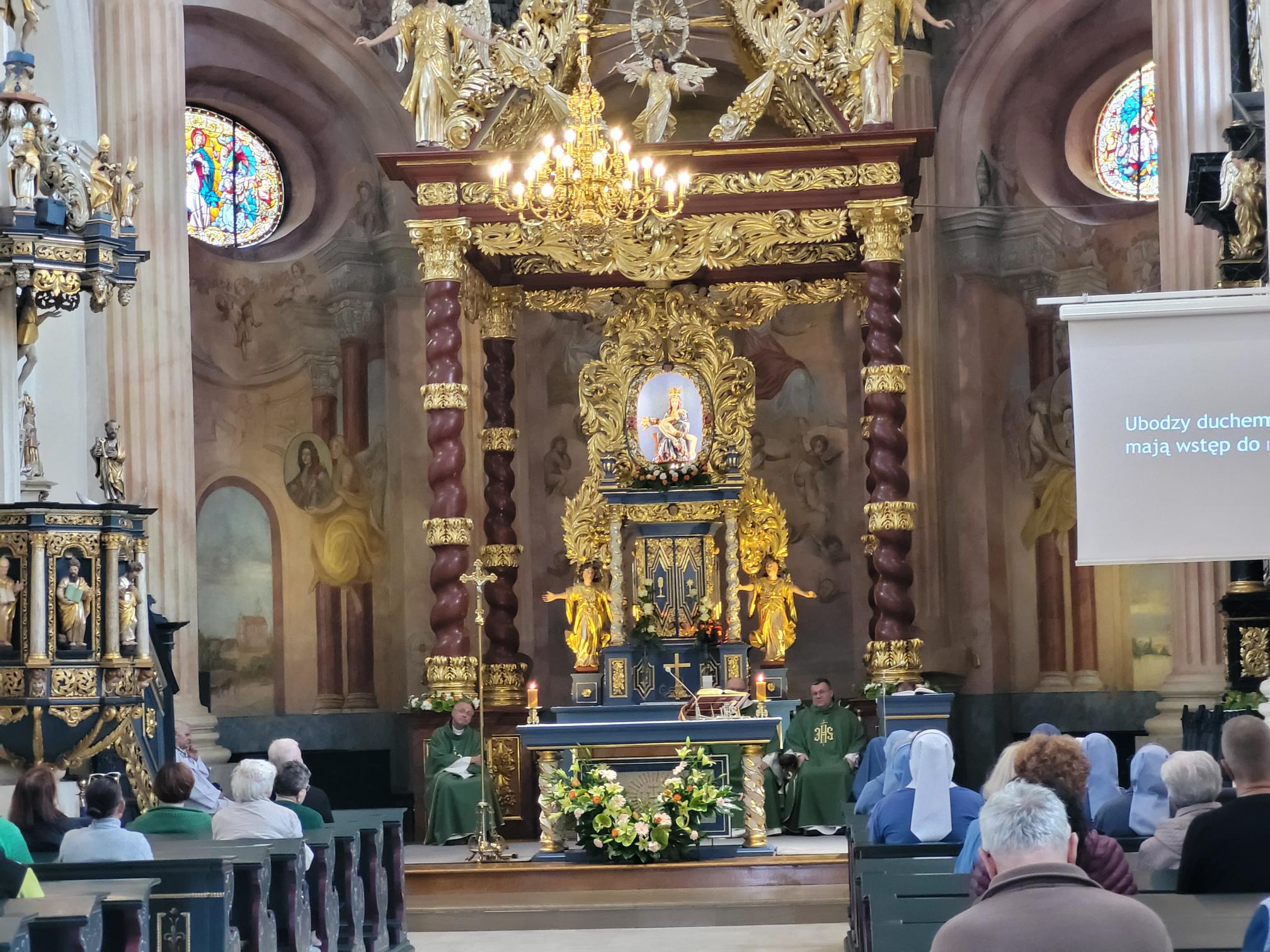Sanktuarium Matki Bożej Bolesnej w Skrzatuszu - Marek Wolski  - Radio Poznań