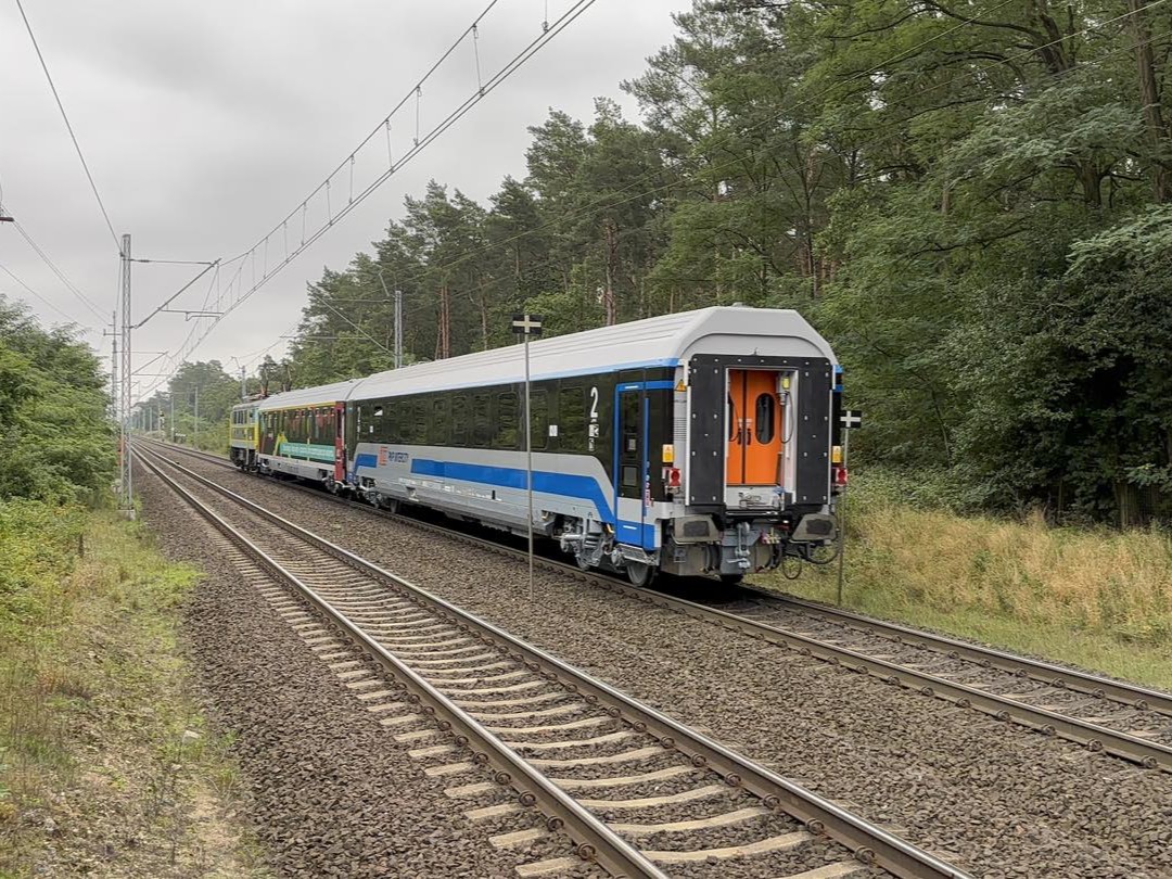 wagon fps intercity 176a2 - FB Baza Wagonów Kolejowych